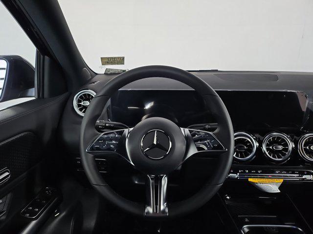 new 2025 Mercedes-Benz GLA 250 car, priced at $44,620