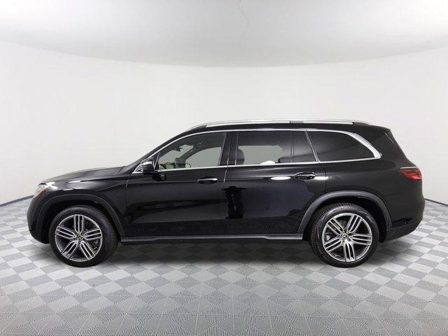 new 2025 Mercedes-Benz GLS 450 car, priced at $92,615