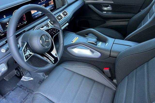 new 2025 Mercedes-Benz GLE 580 car, priced at $93,465