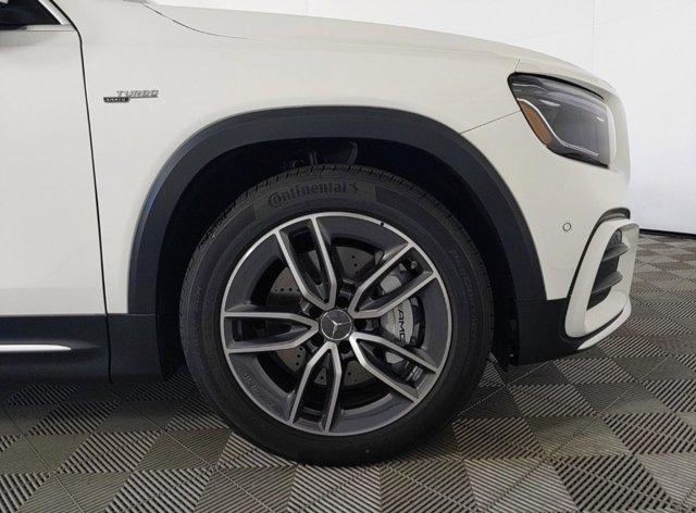 new 2025 Mercedes-Benz AMG GLB 35 car, priced at $61,615