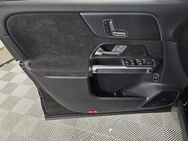 new 2024 Mercedes-Benz EQB 300 car, priced at $68,305