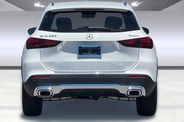 new 2025 Mercedes-Benz GLA 250 car, priced at $47,295