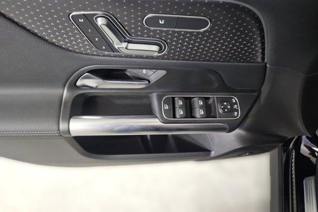 new 2025 Mercedes-Benz GLA 250 car, priced at $49,310