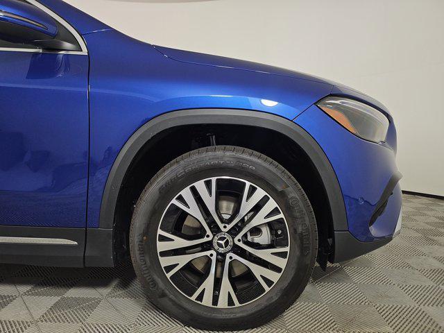 new 2025 Mercedes-Benz GLA 250 car, priced at $45,095