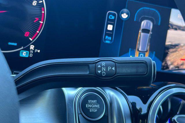new 2025 Mercedes-Benz GLB 250 car, priced at $47,660