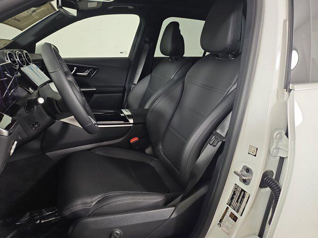 new 2025 Mercedes-Benz GLC 300 car, priced at $52,935