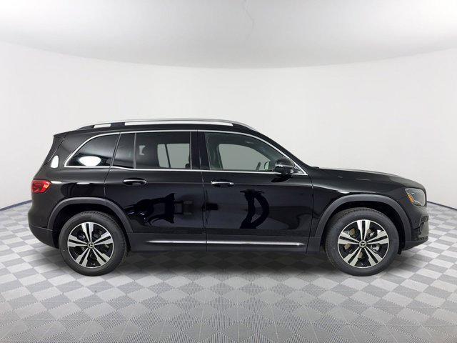 new 2025 Mercedes-Benz GLB 250 car, priced at $47,660