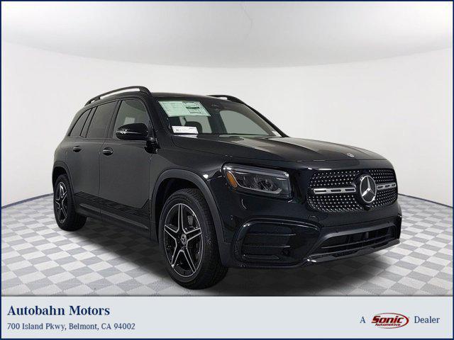 new 2024 Mercedes-Benz GLB 250 car, priced at $52,300
