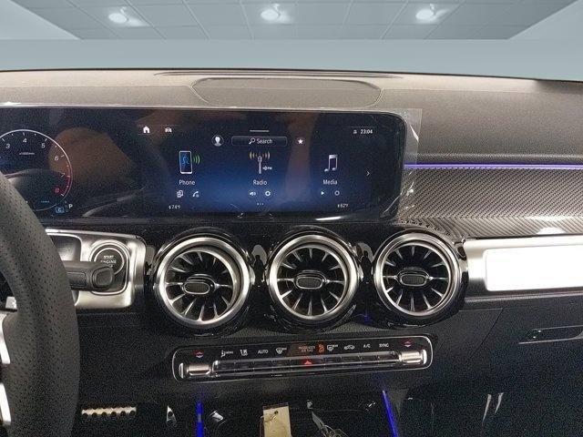 new 2024 Mercedes-Benz GLB 250 car, priced at $52,300