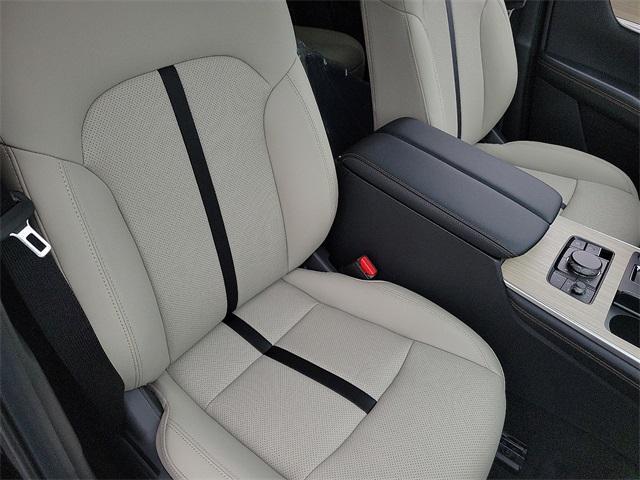 new 2025 Mazda CX-90 car, priced at $48,055