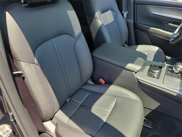 new 2025 Mazda CX-90 PHEV car, priced at $51,400