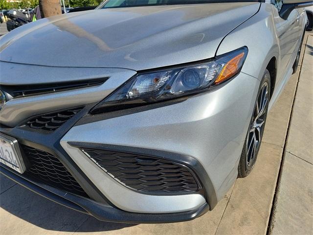 used 2023 Toyota Camry Hybrid car, priced at $30,997