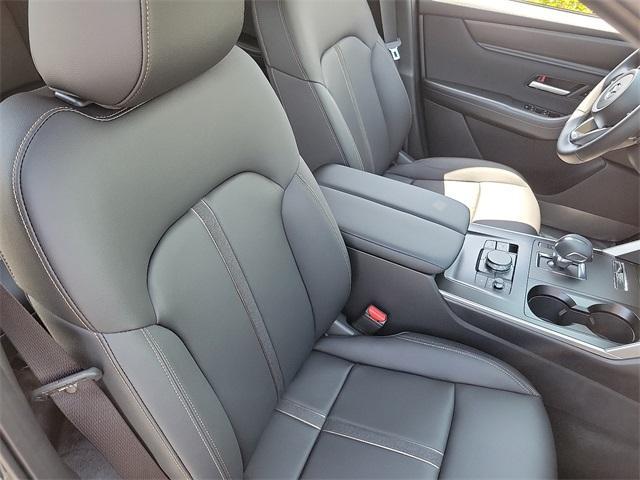 new 2025 Mazda CX-90 car, priced at $39,500