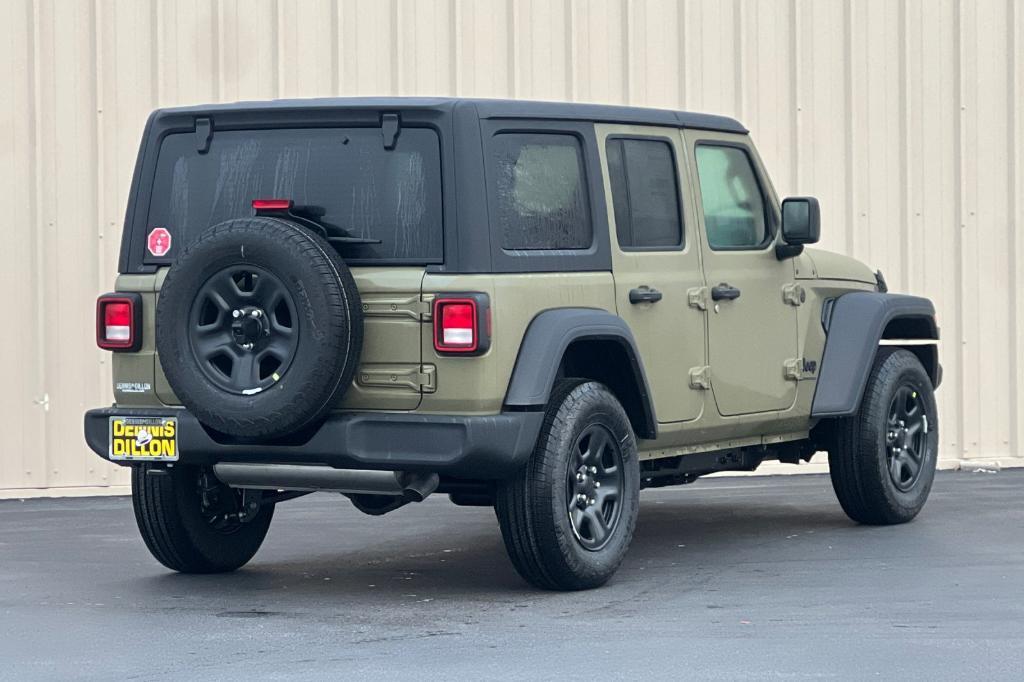 new 2025 Jeep Wrangler car, priced at $39,555