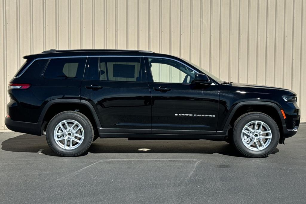 new 2024 Jeep Grand Cherokee L car, priced at $38,310