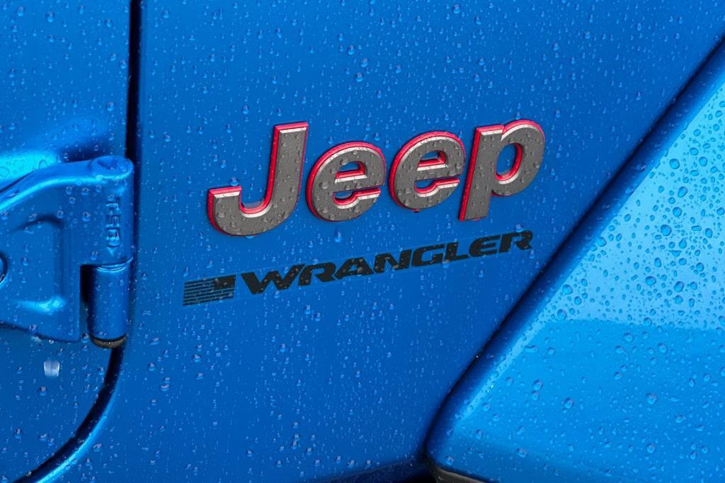 new 2025 Jeep Wrangler car, priced at $62,335