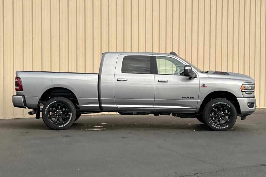 new 2024 Ram 3500 car, priced at $78,564