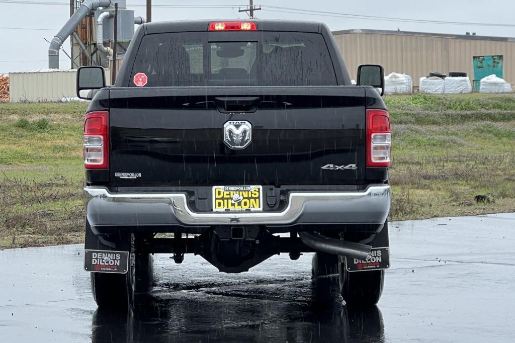 new 2024 Ram 3500 car, priced at $61,611