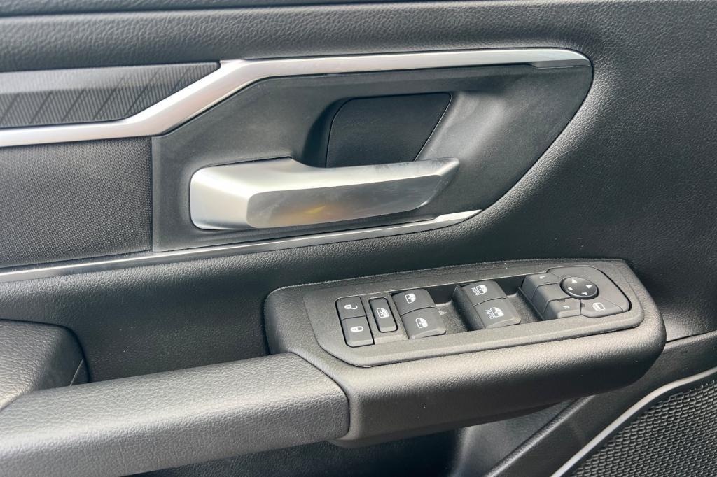 new 2025 Ram 1500 car, priced at $44,358