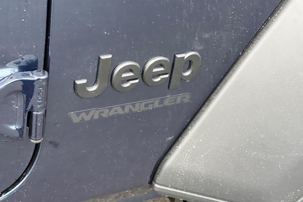 new 2025 Jeep Wrangler car, priced at $41,898