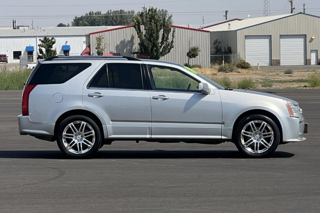 used 2007 Cadillac SRX car, priced at $11,234