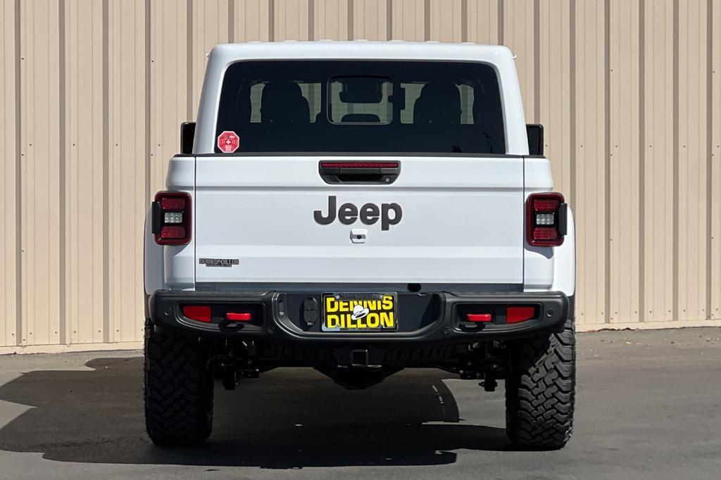 new 2024 Jeep Gladiator car, priced at $51,262