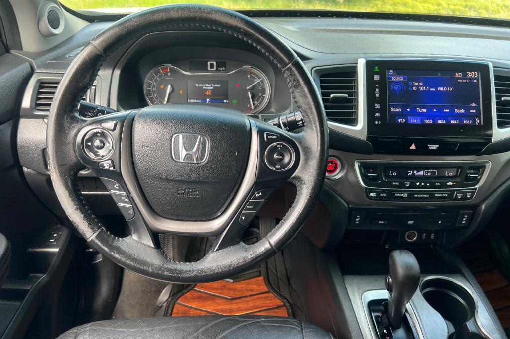 used 2016 Honda Pilot car, priced at $15,487