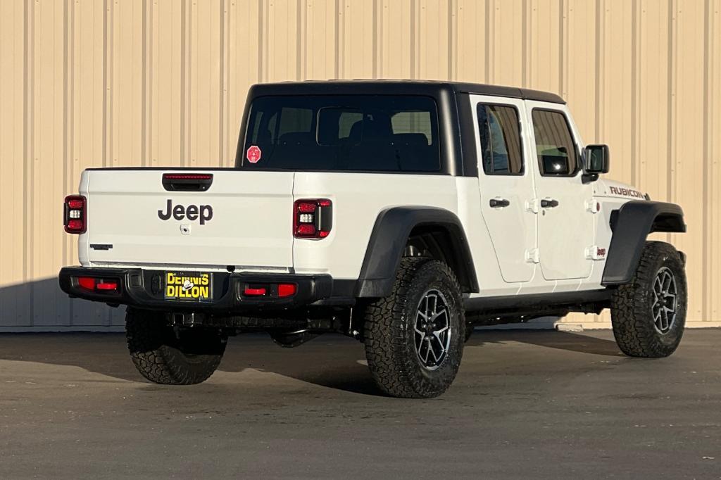 new 2025 Jeep Gladiator car, priced at $55,570