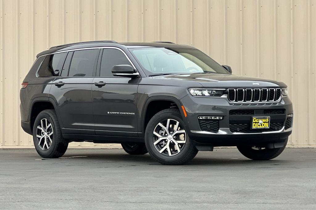 new 2025 Jeep Grand Cherokee L car, priced at $49,377