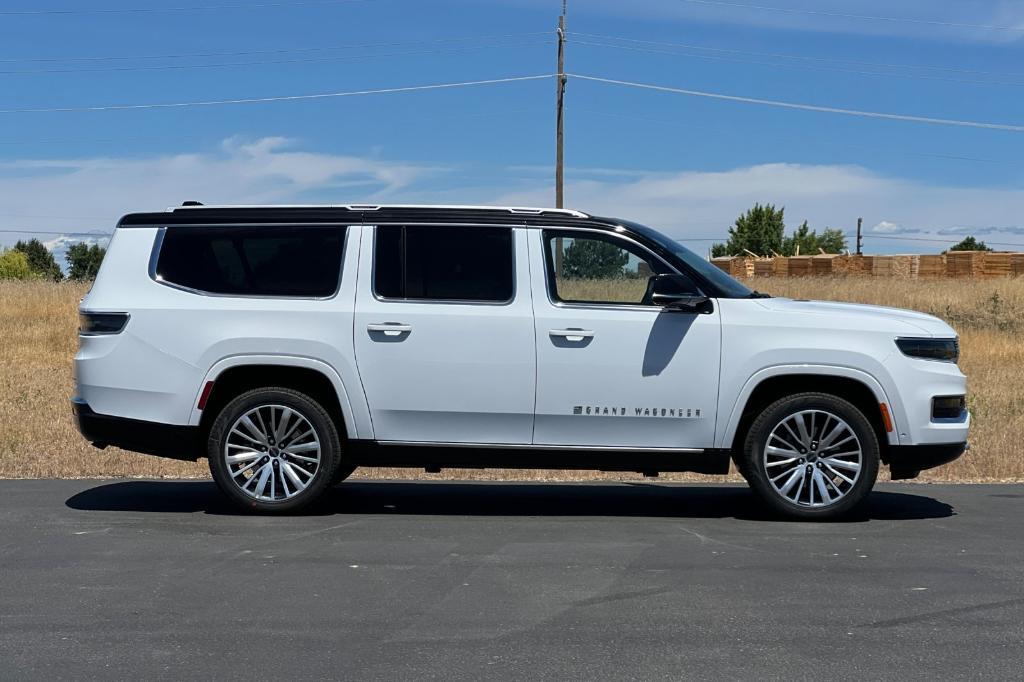 new 2024 Jeep Grand Wagoneer L car, priced at $95,378