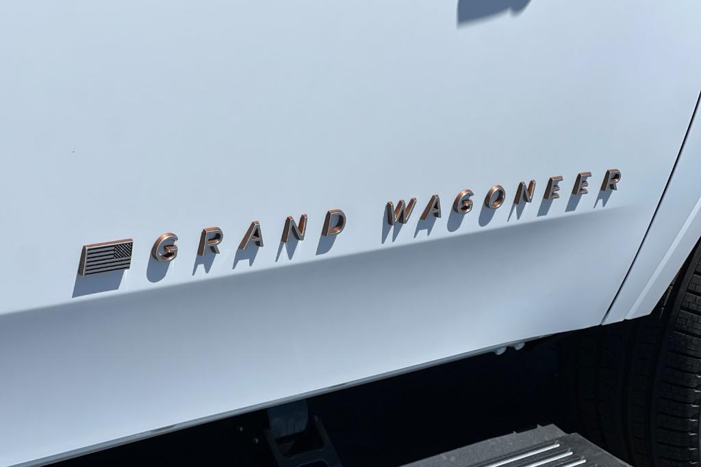 new 2024 Jeep Grand Wagoneer L car, priced at $98,878