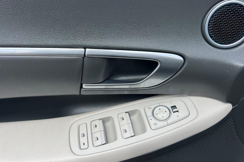 used 2023 Hyundai Sonata car, priced at $21,998