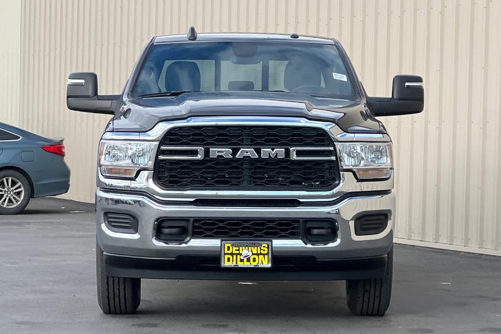 new 2024 Ram 3500 car, priced at $61,656