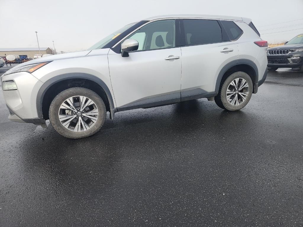 used 2021 Nissan Rogue car, priced at $20,000