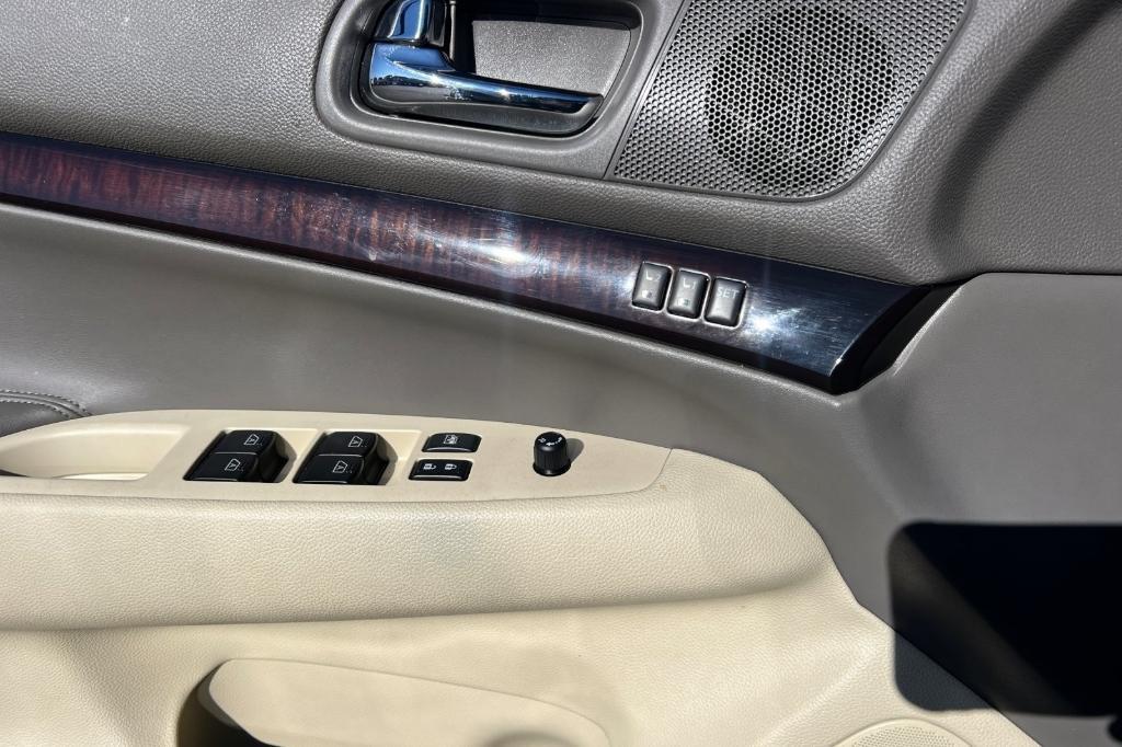 used 2013 INFINITI G37 car, priced at $12,750