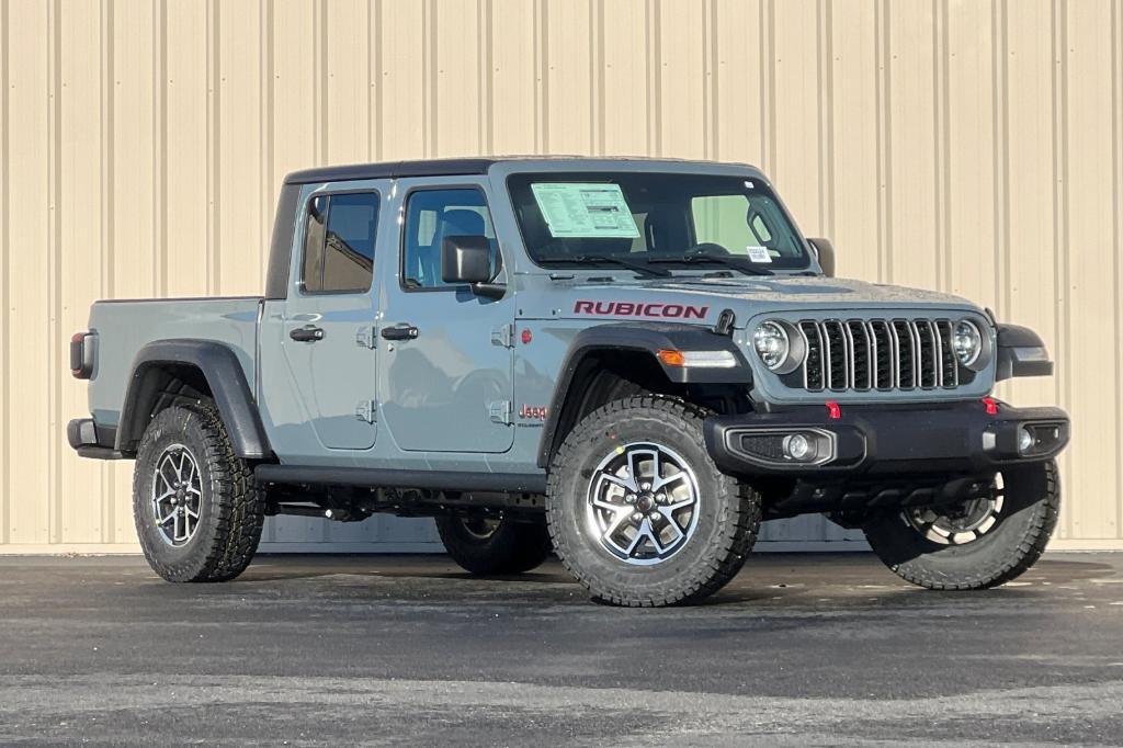 new 2025 Jeep Gladiator car, priced at $54,412