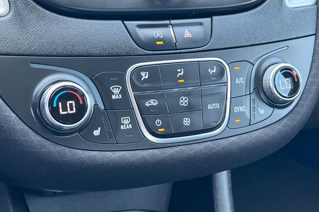 used 2022 Chevrolet Malibu car, priced at $20,287