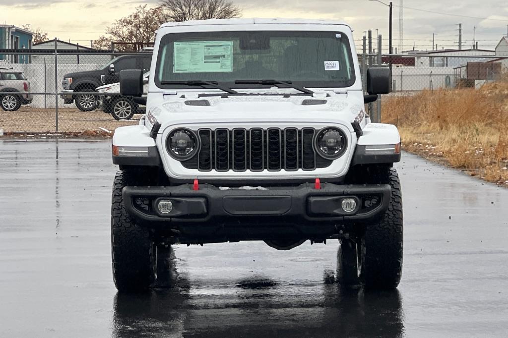 new 2025 Jeep Wrangler car, priced at $61,740