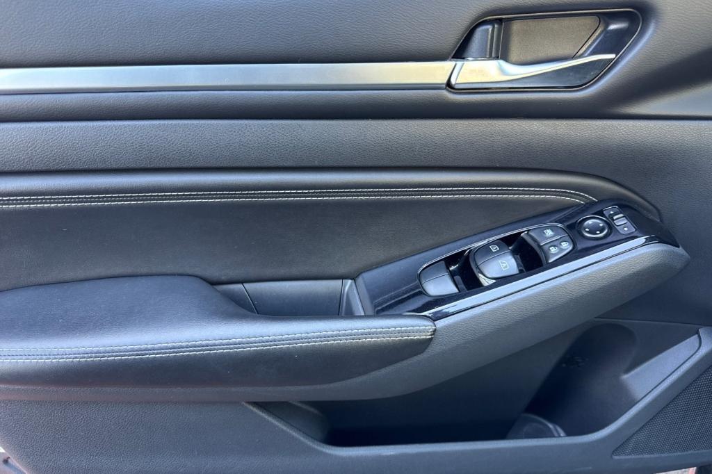 used 2022 Nissan Altima car, priced at $21,300