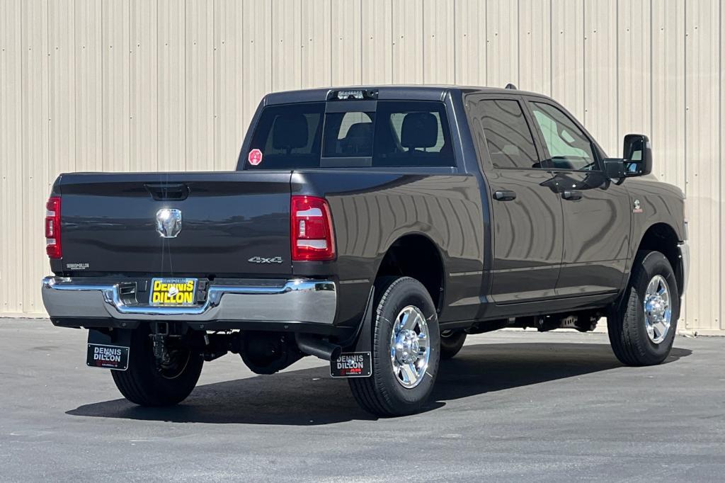 new 2024 Ram 3500 car, priced at $61,017