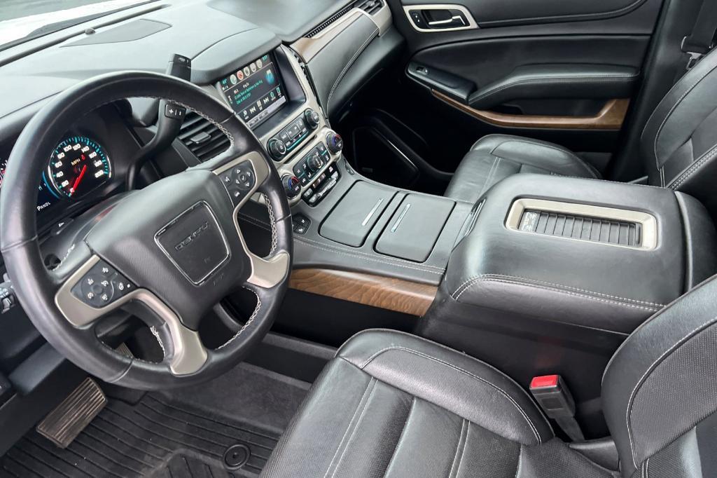 used 2020 GMC Yukon XL car, priced at $39,000