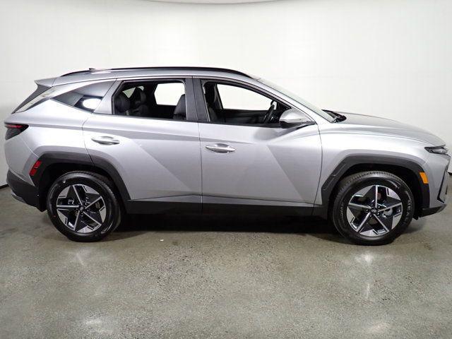new 2025 Hyundai TUCSON Hybrid car, priced at $36,463