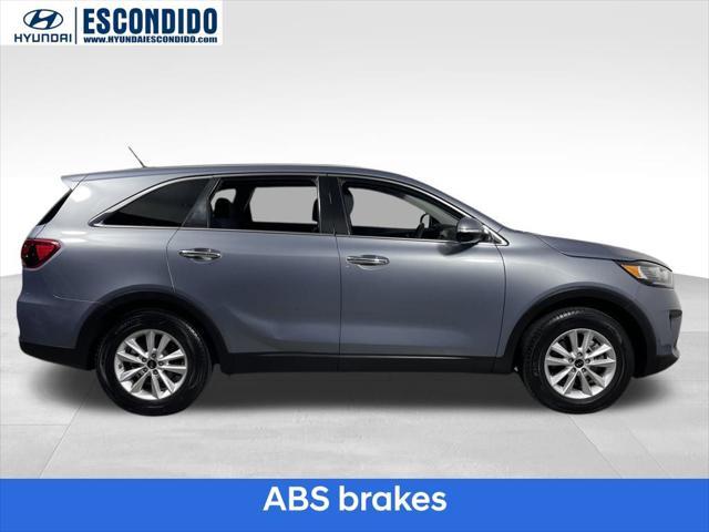 used 2020 Kia Sorento car, priced at $22,995
