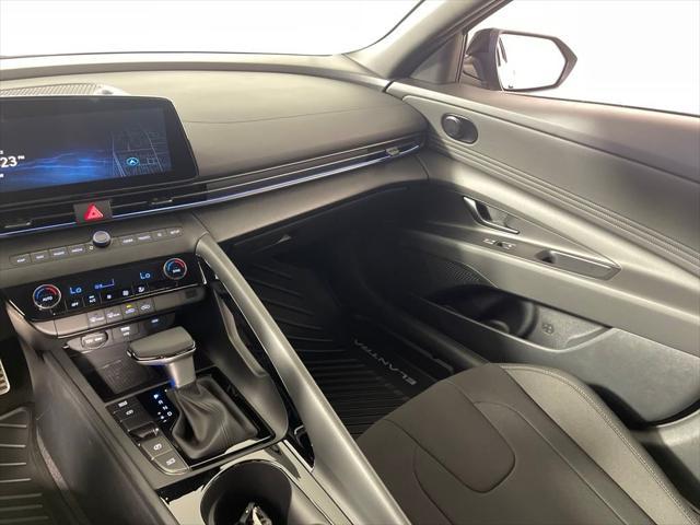 new 2025 Hyundai Elantra car, priced at $27,940