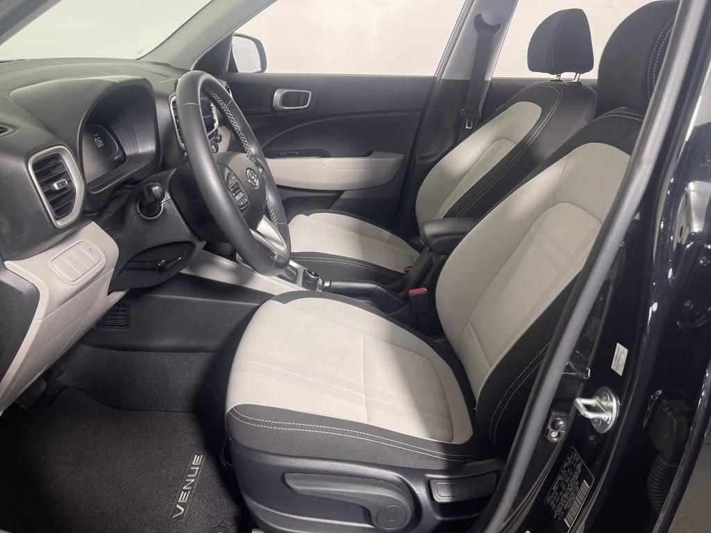 used 2024 Hyundai Venue car, priced at $17,987