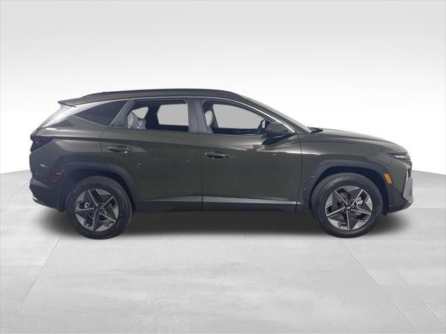 new 2025 Hyundai Tucson car, priced at $32,335