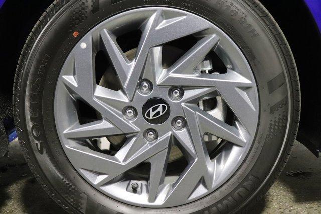 new 2024 Hyundai Elantra car, priced at $25,095