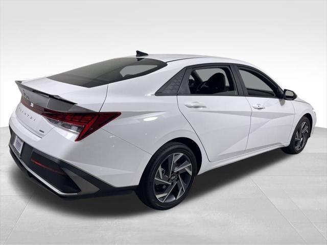 new 2025 Hyundai Elantra car, priced at $27,385