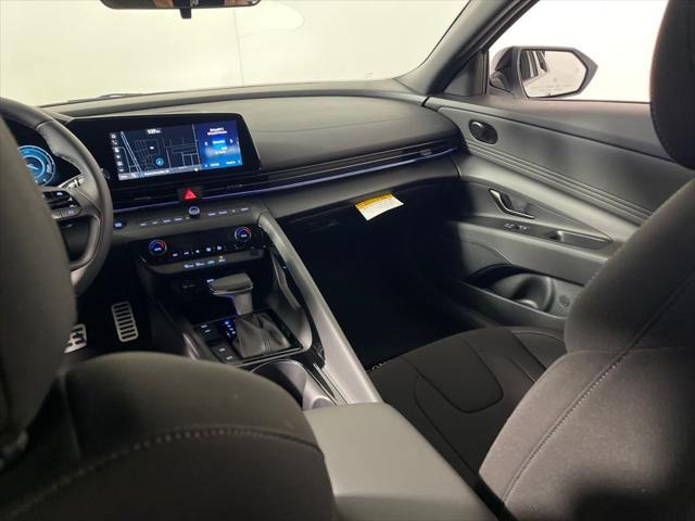 new 2025 Hyundai Elantra car, priced at $27,385
