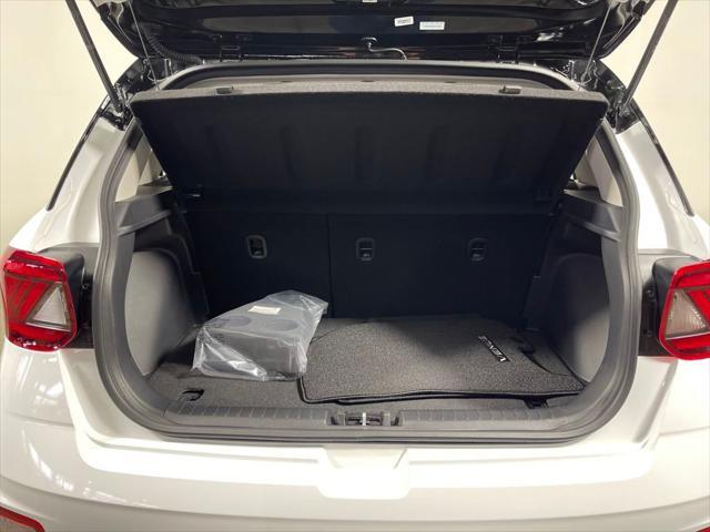 new 2025 Hyundai Venue car, priced at $24,850